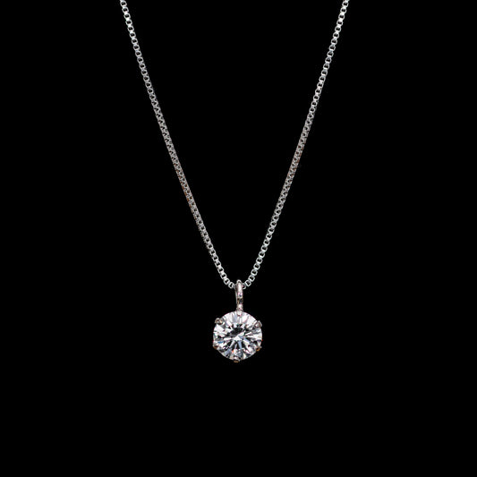 0.18UP　6本爪ペンダントネックレス